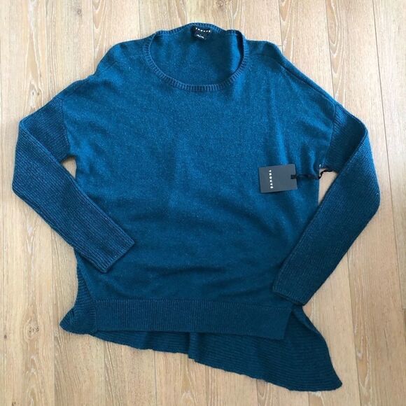 Nwt-Trouve Asymmetrical Hem Green Sweater - Picture 5 of 8